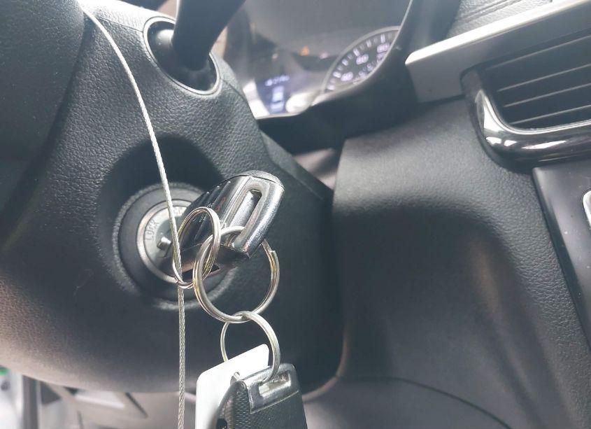 Photo 11 of 2020 Kia Optima LX (VIN 5XXGT4L30LG387560)