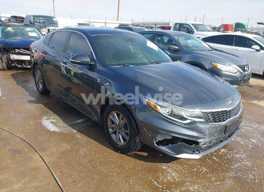 2020 Kia Optima LX (VIN 5XXGT4L30LG393181) main photo