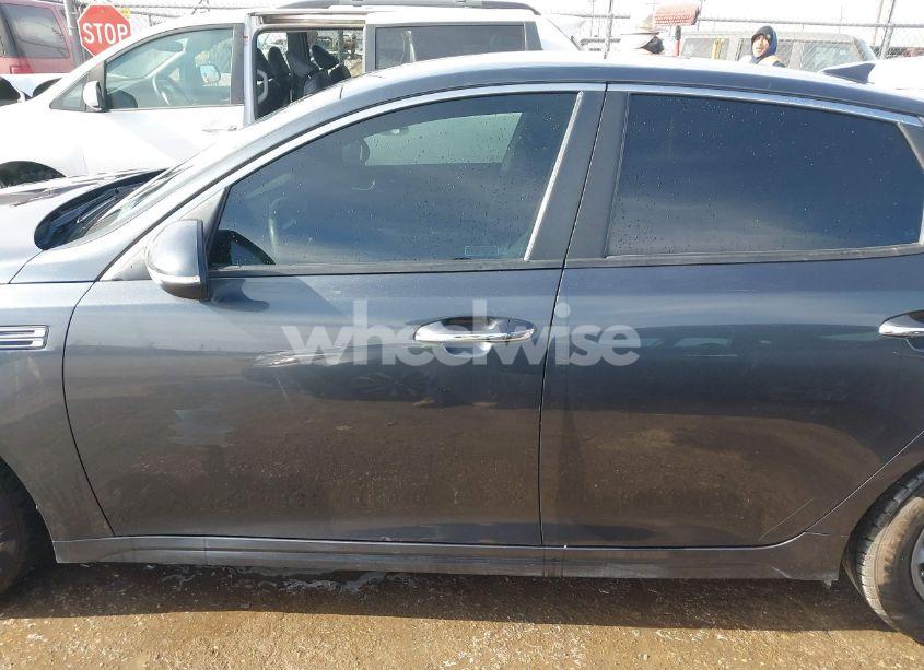 Photo 14 of 2020 Kia Optima LX (VIN 5XXGT4L30LG393181)