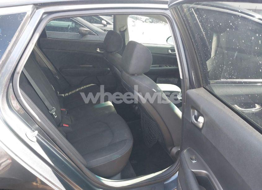 Photo 8 of 2020 Kia Optima LX (VIN 5XXGT4L30LG393181)