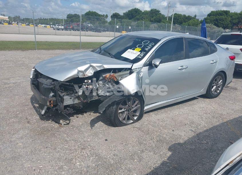 Photo 2 of 2020 Kia Optima LX (VIN 5XXGT4L30LG393200)