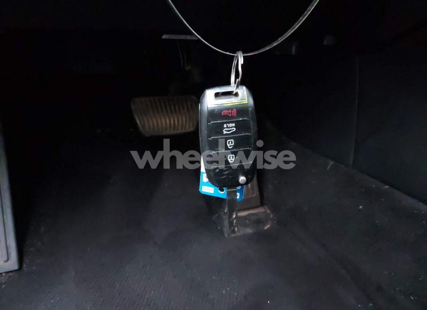 Photo 11 of 2020 Kia Optima LX (VIN 5XXGT4L30LG407841)