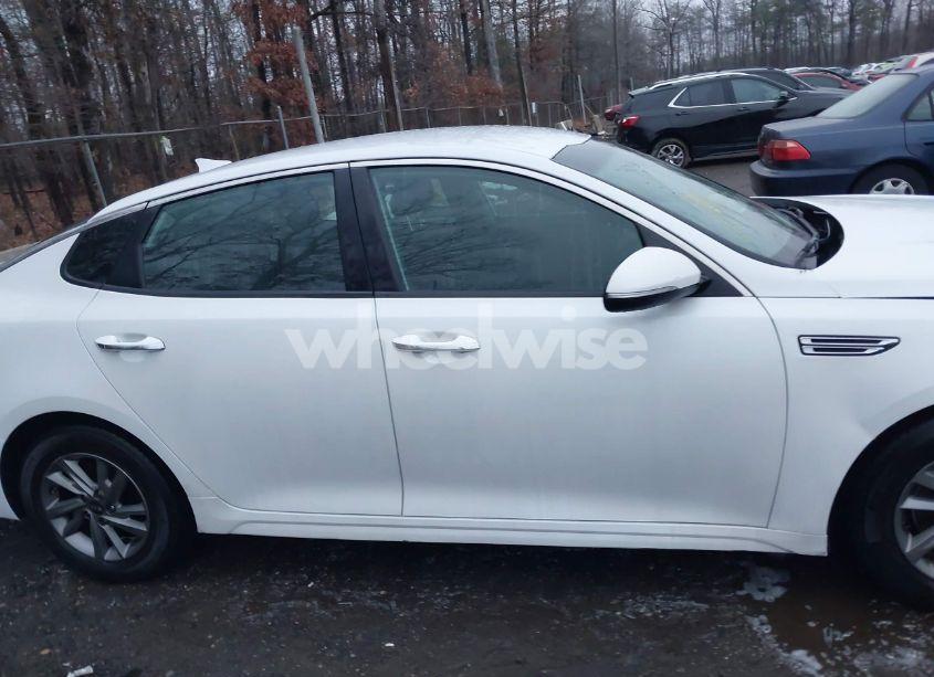 Photo 13 of 2020 Kia Optima LX (VIN 5XXGT4L30LG407841)