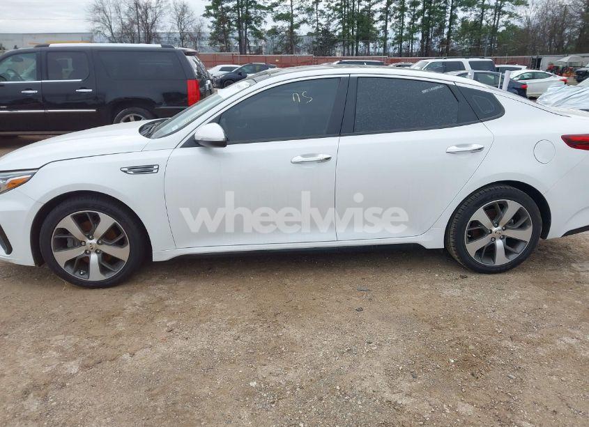 Photo 13 of 2020 Kia Optima S (VIN 5XXGT4L30LG419228)