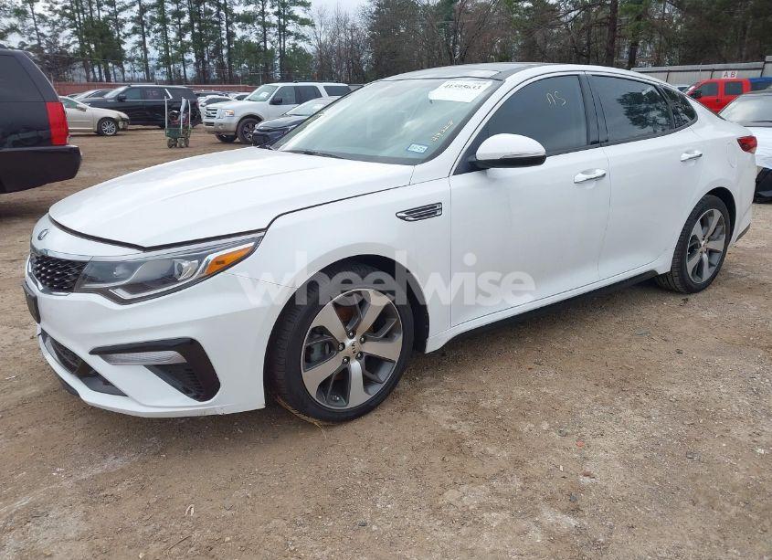 Photo 2 of 2020 Kia Optima S (VIN 5XXGT4L30LG419228)