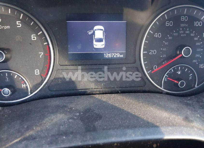 Photo 7 of 2020 Kia Optima LX (VIN 5XXGT4L30LG419780)