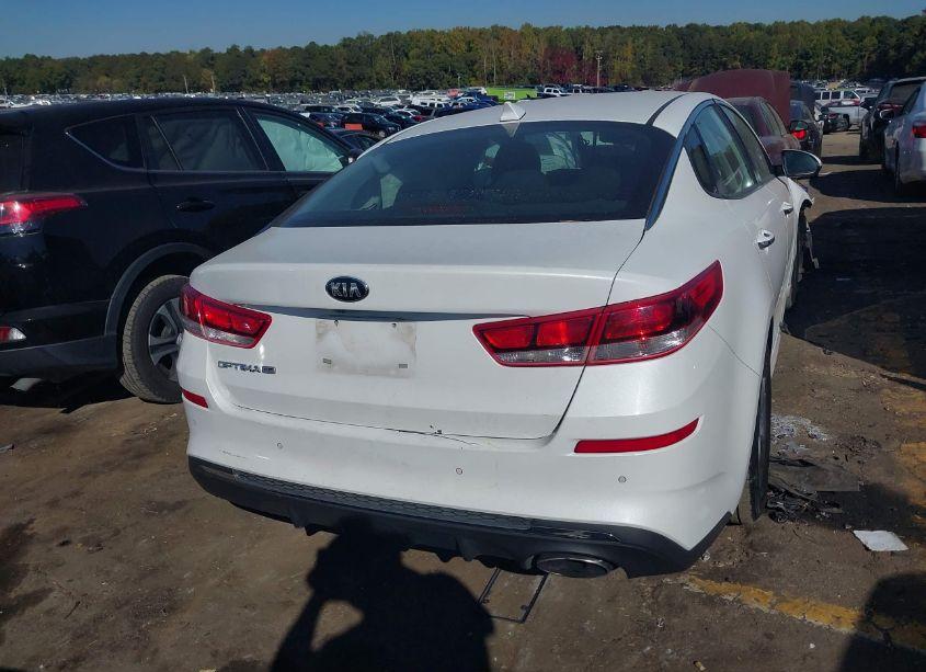 Photo 16 of 2020 Kia Optima LX (VIN 5XXGT4L30LG434280)