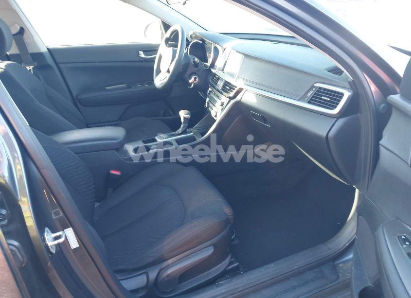 Photo 5 of 2020 Kia Optima LX (VIN 5XXGT4L30LG436580)