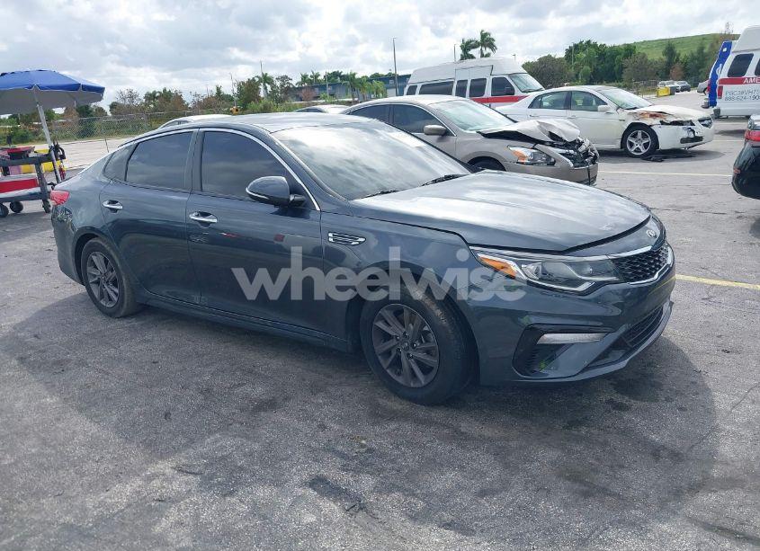 2020 Kia Optima LX (VIN 5XXGT4L30LG443755) main photo