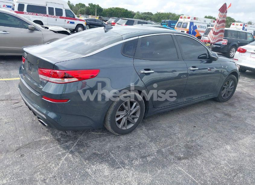 Photo 4 of 2020 Kia Optima LX (VIN 5XXGT4L30LG443755)