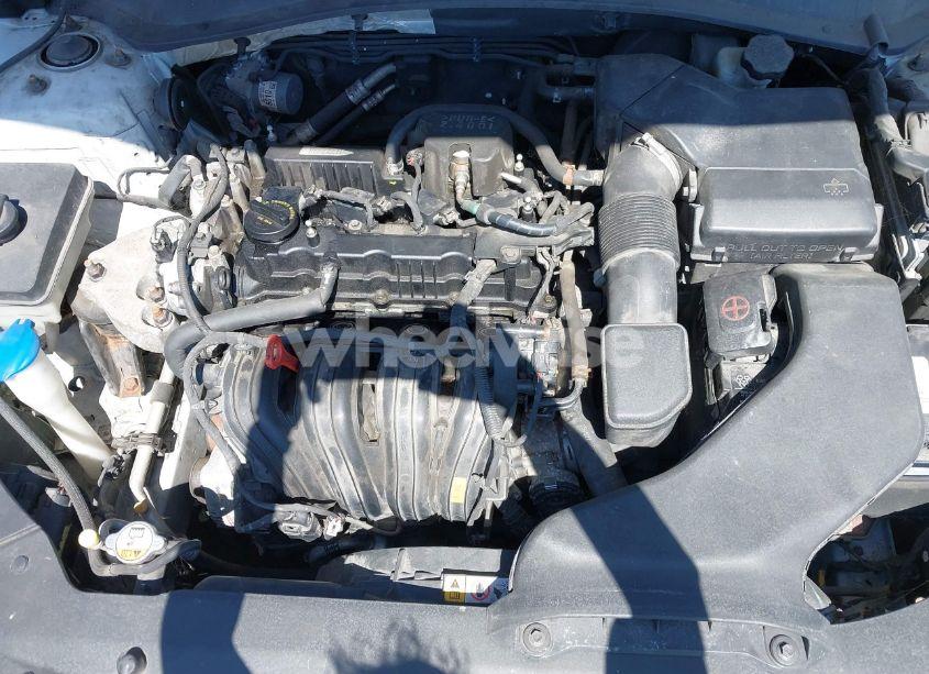 Photo 10 of 2016 Kia Optima LX (VIN 5XXGT4L31GG008961)