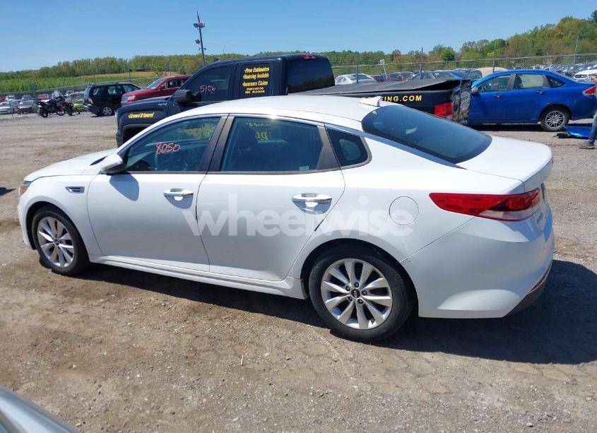 Photo 14 of 2016 Kia Optima LX (VIN 5XXGT4L31GG008961)