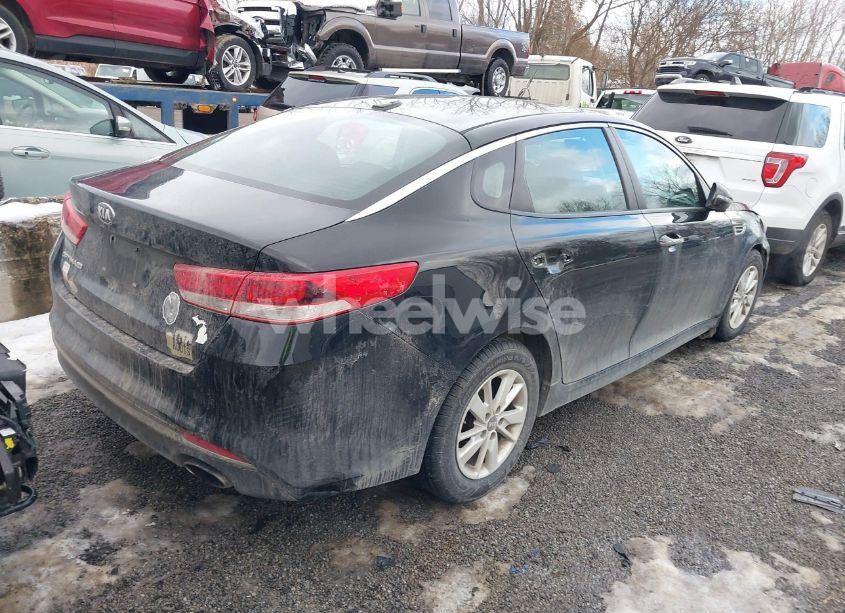 Photo 4 of 2016 Kia Optima LX (VIN 5XXGT4L31GG025842)