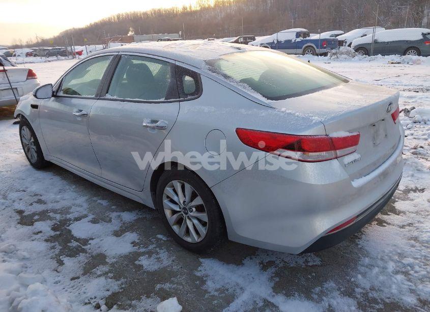 Photo 3 of 2016 Kia Optima LX (VIN 5XXGT4L31GG044553)