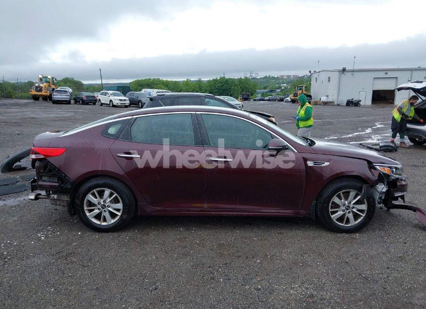 Photo 14 of 2016 Kia Optima LX (VIN 5XXGT4L31GG053429)