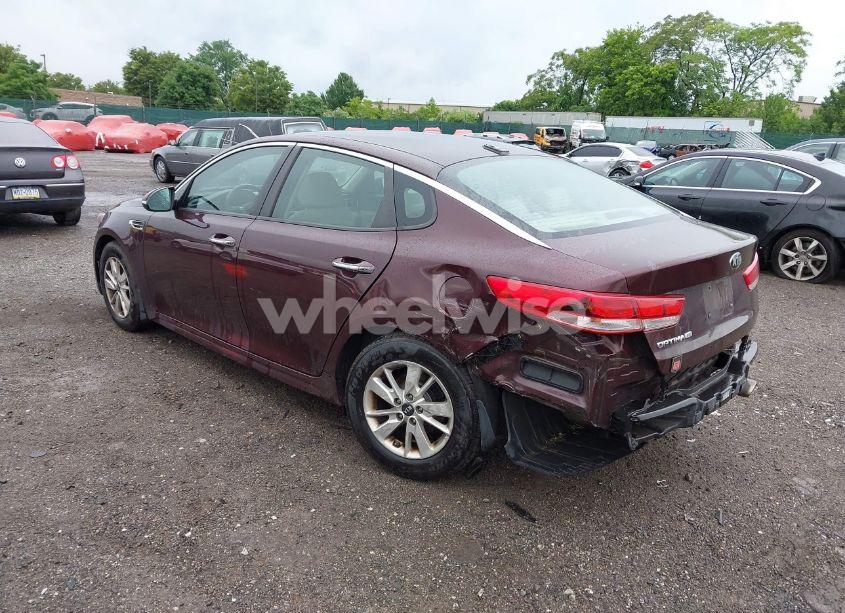 Photo 3 of 2016 Kia Optima LX (VIN 5XXGT4L31GG053429)