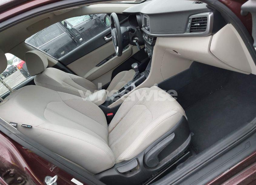 Photo 5 of 2016 Kia Optima LX (VIN 5XXGT4L31GG053429)