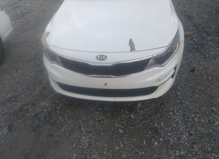 Photo 13 of 2016 Kia Optima LX (VIN 5XXGT4L31GG056234)