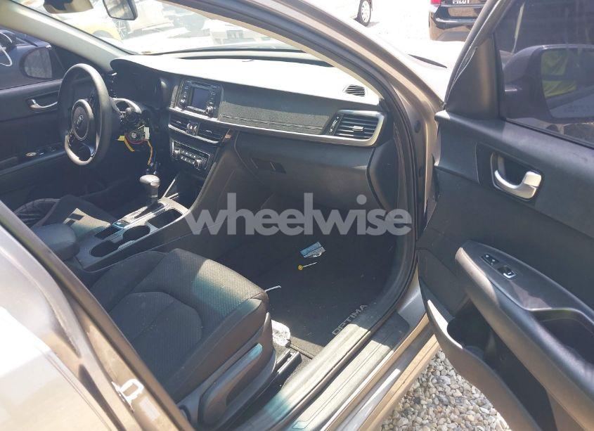 Photo 5 of 2016 Kia Optima LX (VIN 5XXGT4L31GG073163)