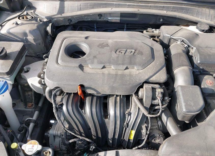 Photo 10 of 2016 Kia Optima LX (VIN 5XXGT4L31GG073227)