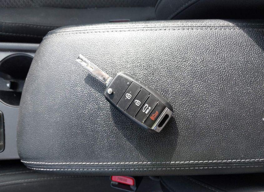 Photo 11 of 2016 Kia Optima LX (VIN 5XXGT4L31GG073227)