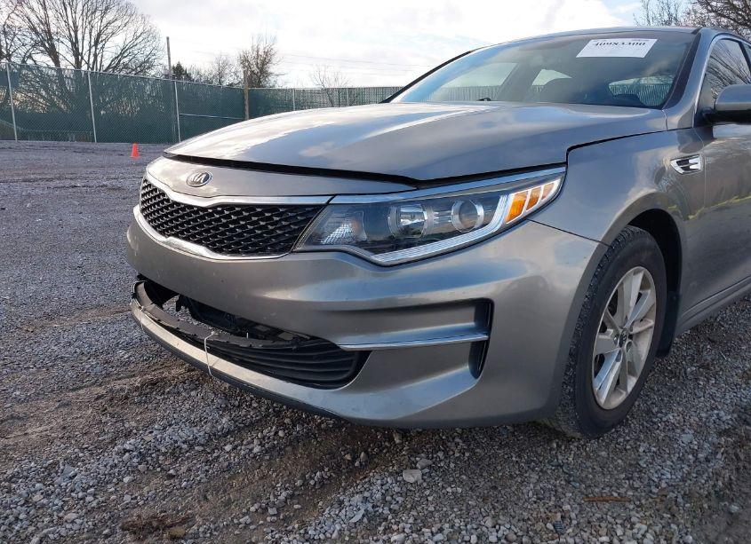 Photo 20 of 2016 Kia Optima LX (VIN 5XXGT4L31GG073227)