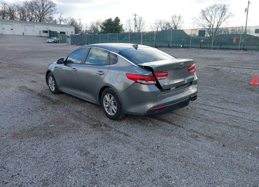 Photo 3 of 2016 Kia Optima LX (VIN 5XXGT4L31GG073227)