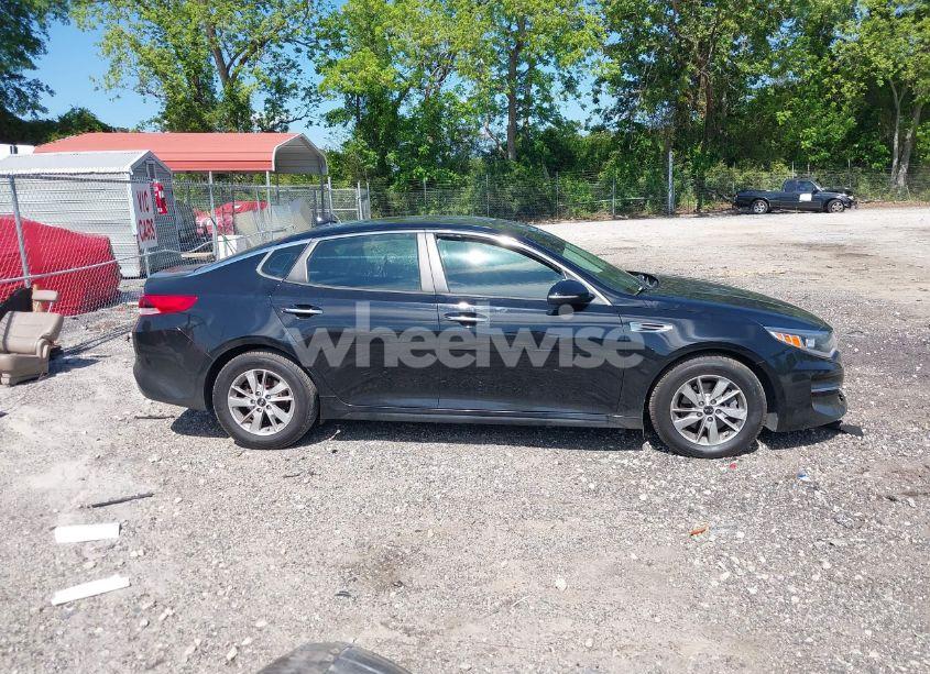 Photo 14 of 2016 Kia Optima LX (VIN 5XXGT4L31GG089797)
