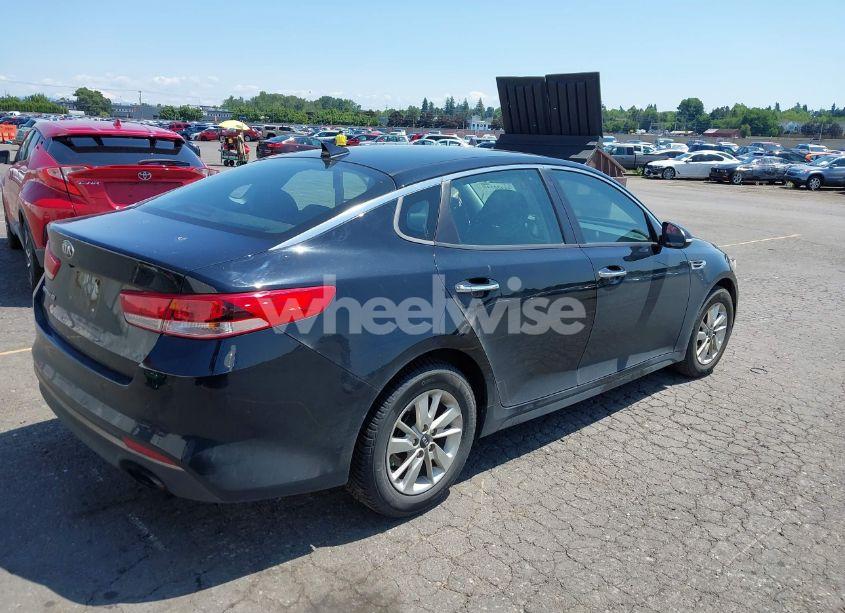 Photo 4 of 2016 Kia Optima LX (VIN 5XXGT4L31GG120885)