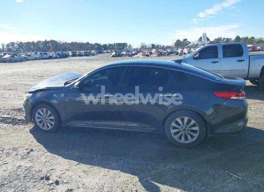 Photo 14 of 2017 Kia Optima LX (VIN 5XXGT4L31HG122590)