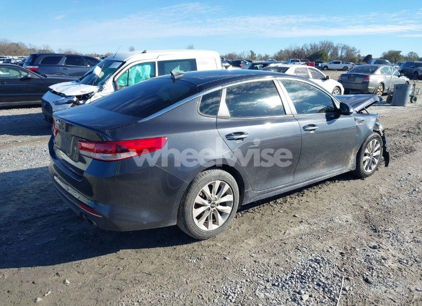 Photo 4 of 2017 Kia Optima LX (VIN 5XXGT4L31HG122590)