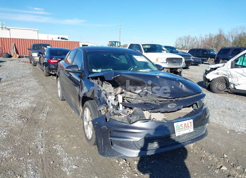 Photo 6 of 2017 Kia Optima LX (VIN 5XXGT4L31HG122590)