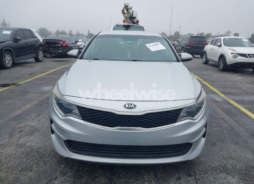 Photo 12 of 2017 Kia Optima LX (VIN 5XXGT4L31HG122878)
