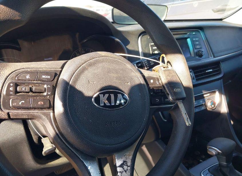 Photo 11 of 2017 Kia Optima LX (VIN 5XXGT4L31HG138630)