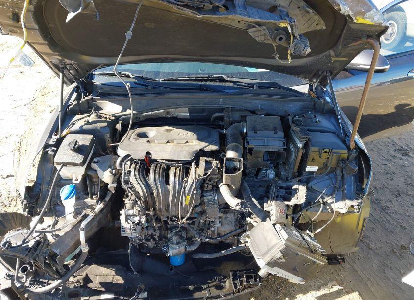 Photo 10 of 2017 Kia Optima LX (VIN 5XXGT4L31HG146565)