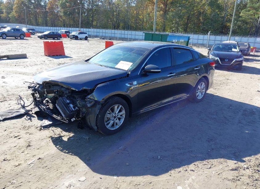 Photo 2 of 2017 Kia Optima LX (VIN 5XXGT4L31HG146565)