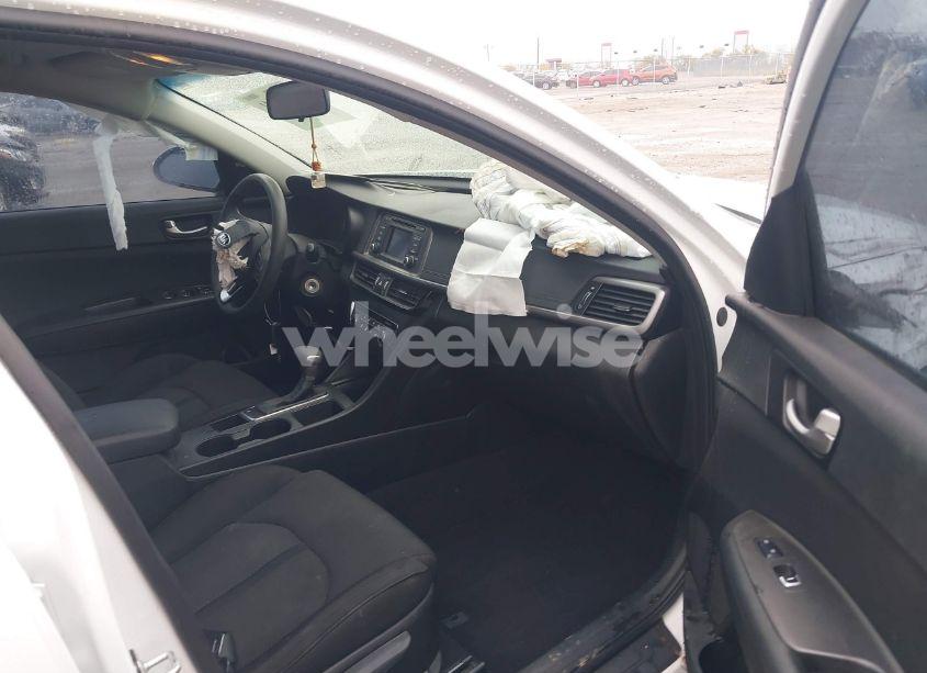 Photo 5 of 2017 Kia Optima LX (VIN 5XXGT4L31HG149496)