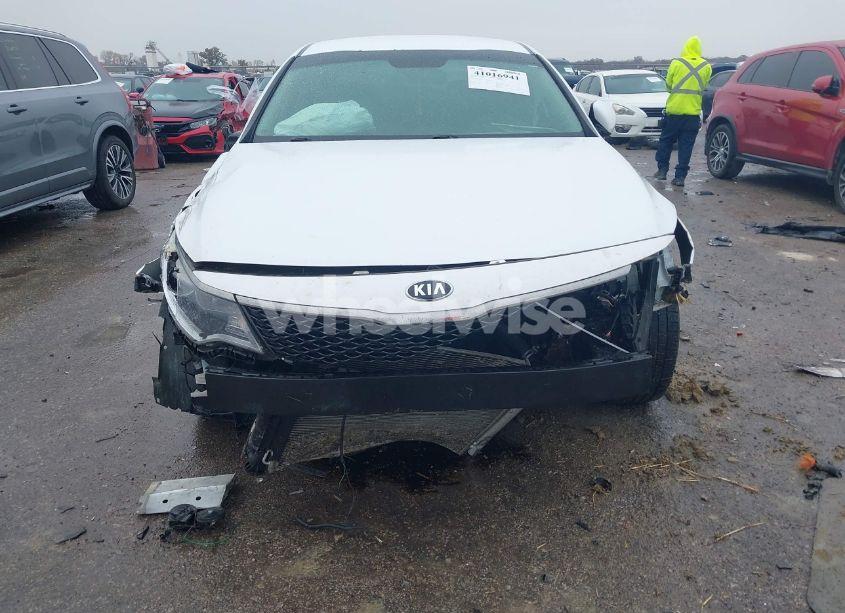 Photo 6 of 2017 Kia Optima LX (VIN 5XXGT4L31HG149496)