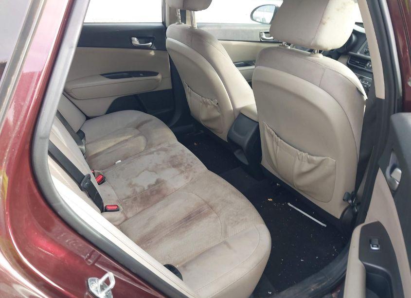 Photo 8 of 2017 Kia Optima LX (VIN 5XXGT4L31HG151796)