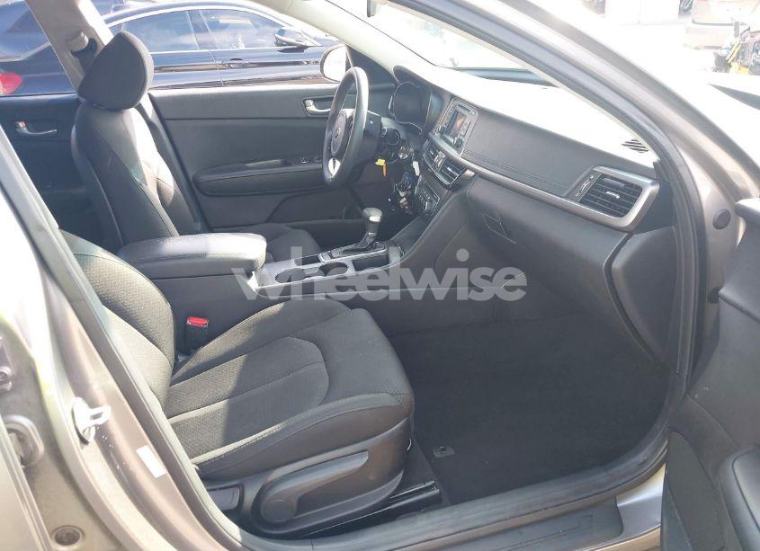 Photo 5 of 2017 Kia Optima LX (VIN 5XXGT4L31HG165276)