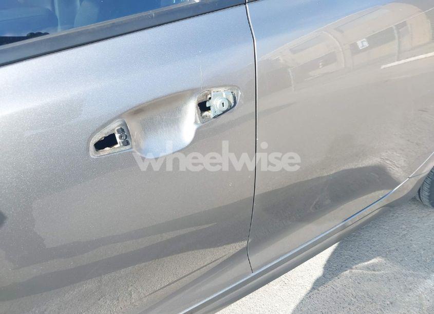 Photo 6 of 2017 Kia Optima LX (VIN 5XXGT4L31HG165276)