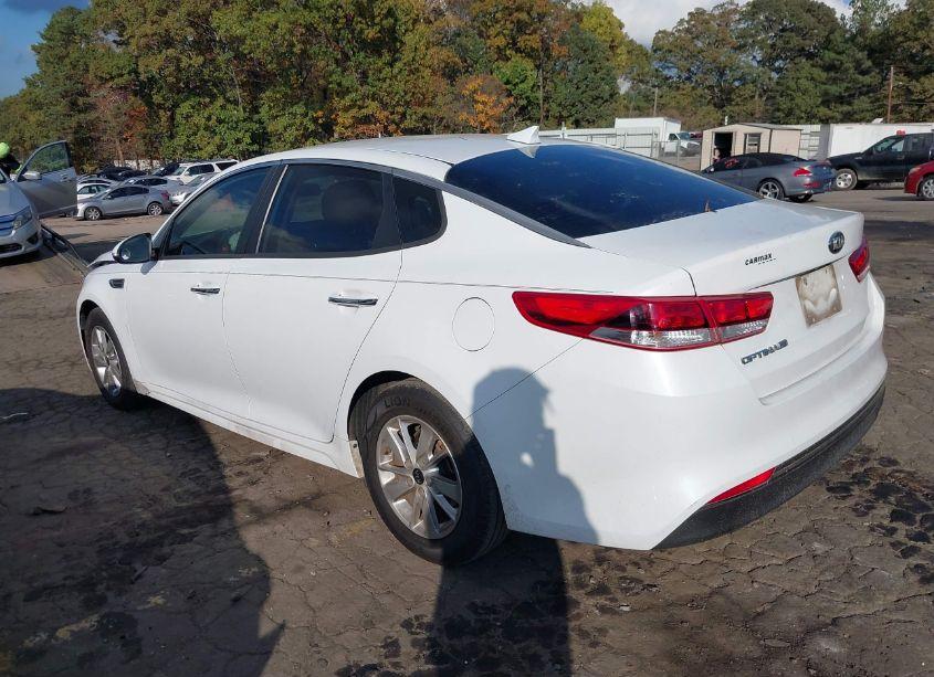 Photo 3 of 2017 Kia Optima LX (VIN 5XXGT4L31HG168825)