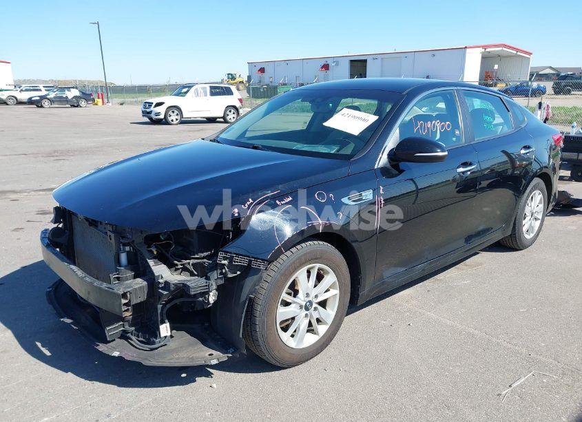 Photo 2 of 2017 Kia Optima LX (VIN 5XXGT4L31HG169408)