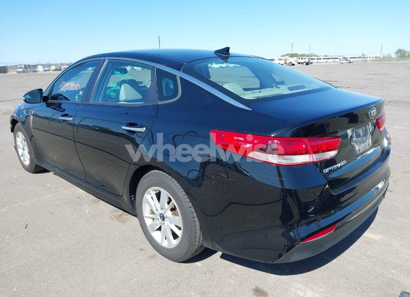 Photo 3 of 2017 Kia Optima LX (VIN 5XXGT4L31HG169408)