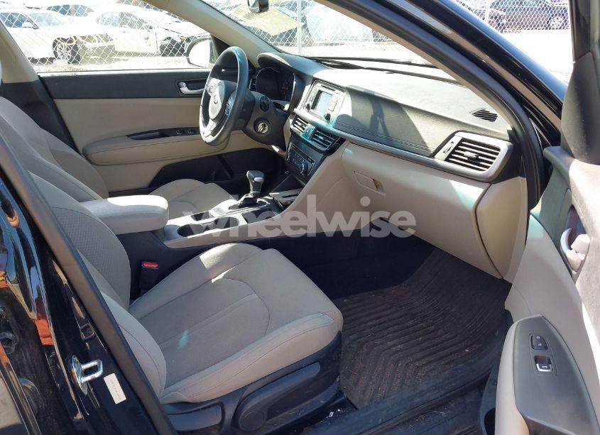 Photo 5 of 2017 Kia Optima LX (VIN 5XXGT4L31HG169408)