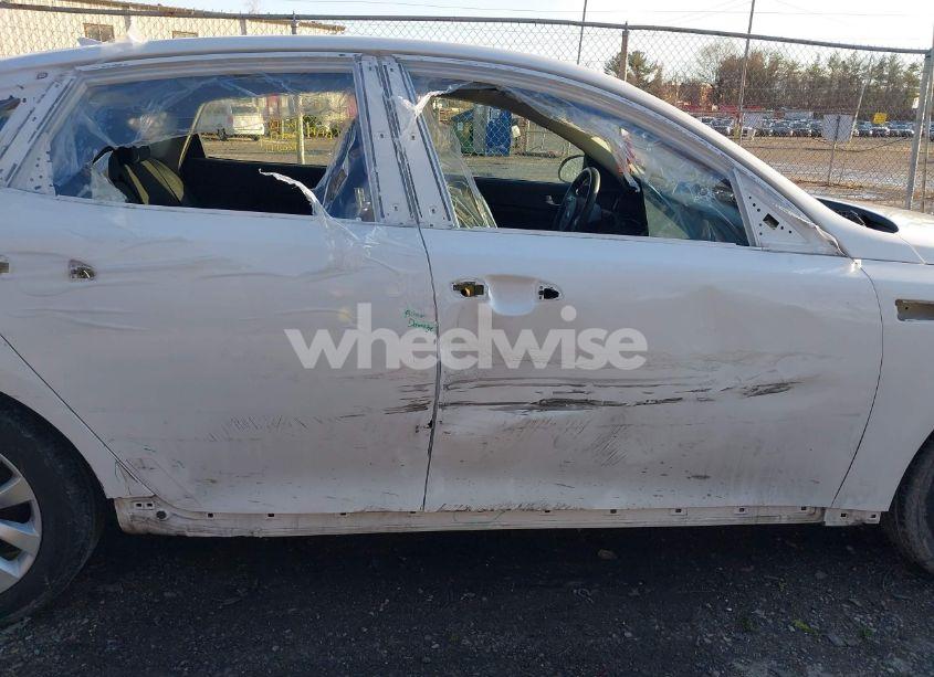 Photo 17 of 2017 Kia Optima LX (VIN 5XXGT4L31HG170848)