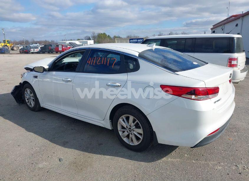 Photo 3 of 2017 Kia Optima LX (VIN 5XXGT4L31HG178013)