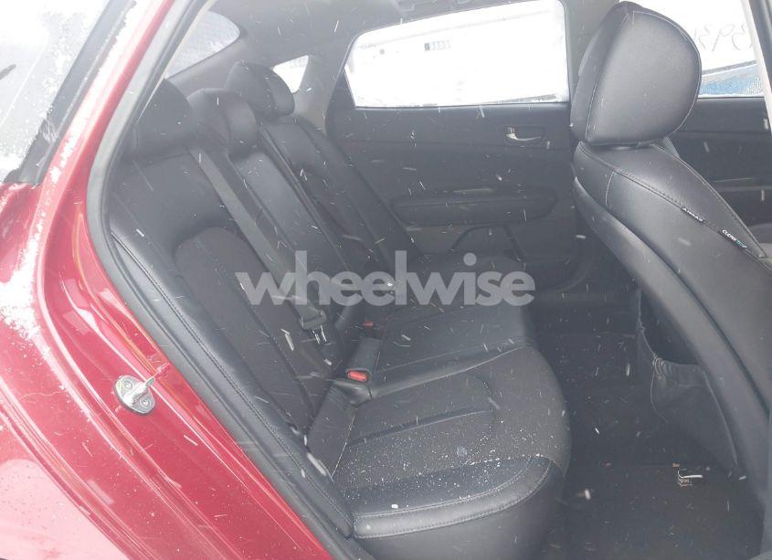 Photo 8 of 2018 Kia Optima S (VIN 5XXGT4L31JG190023)