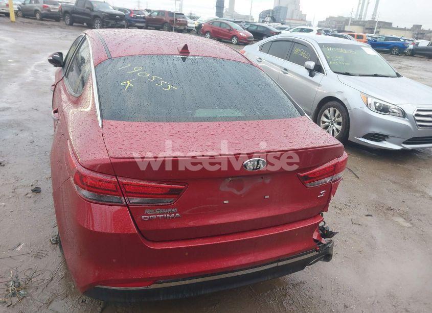 Photo 16 of 2018 Kia Optima S (VIN 5XXGT4L31JG190555)