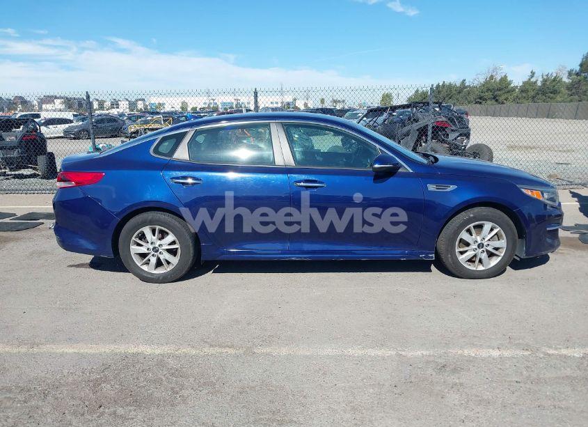 Photo 13 of 2018 Kia Optima LX (VIN 5XXGT4L31JG194704)